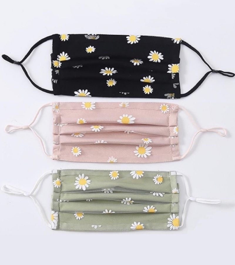 Cute Floral Washable Face Masks  as Graduation Gift for Her