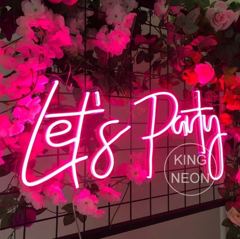 Custom Neon Sign as 18th Birthday Party Ideas