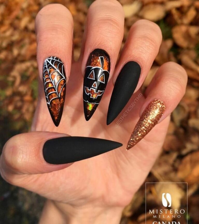 52+ Cool Halloween Nail Designs Of 2023 (Spooky Edition)