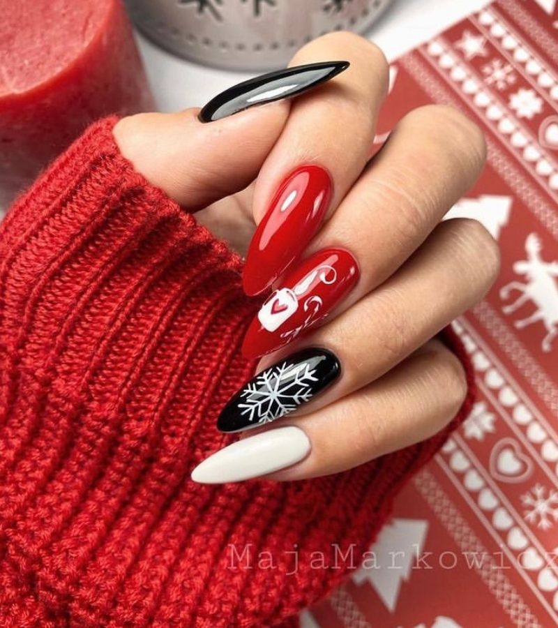 Red, White And Black Nails - Red Christmas Nails