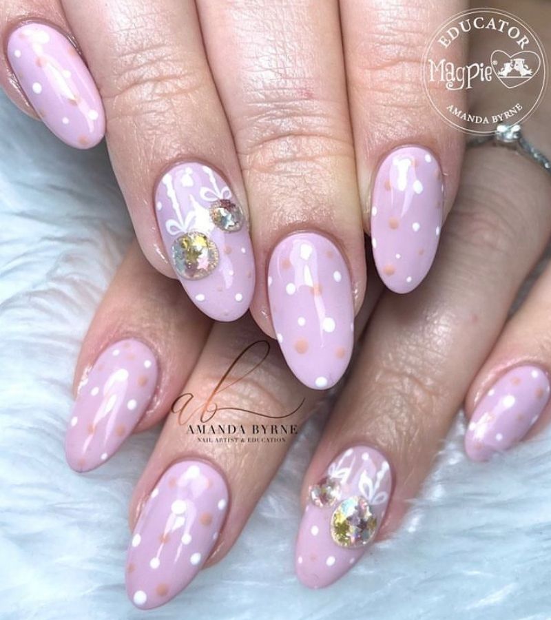 Light Pink With Gold Ornaments - Cute Christmas Nails
