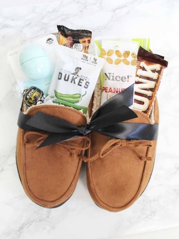 DIT Slippers Gift For Men - Christmas gift basket ideas