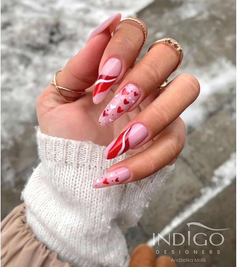 30+ Super Cute Valentines Nails You'll Fall In Love With (2023)