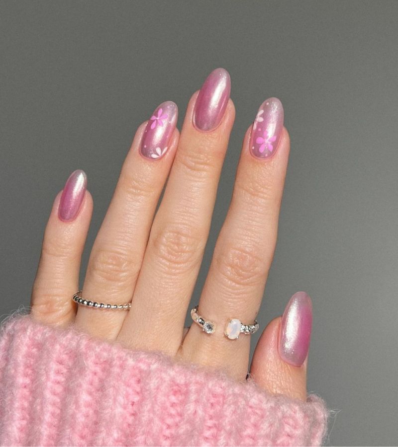 Pink Chrome Florals - cute valentines nails 