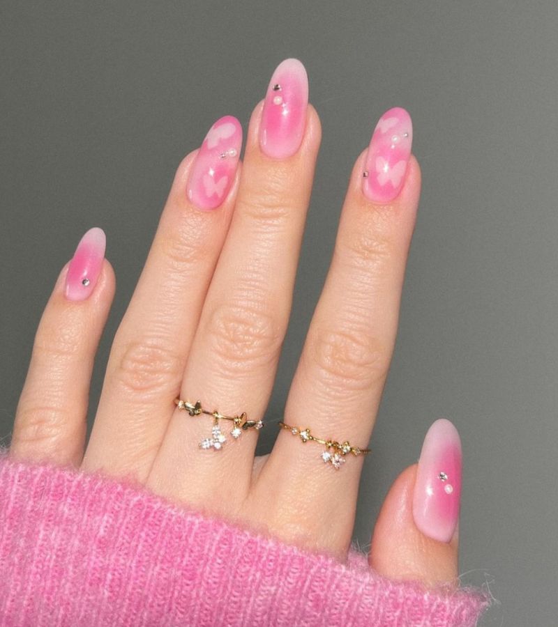 Blushing Valentine's Nails 