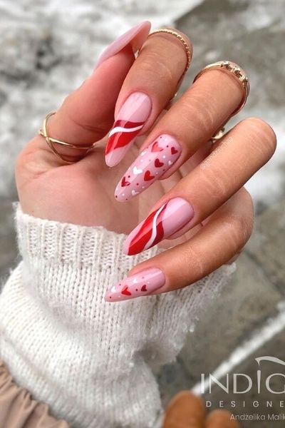 30+ Super Cute Valentines Nails You'll Fall In Love With (2023)