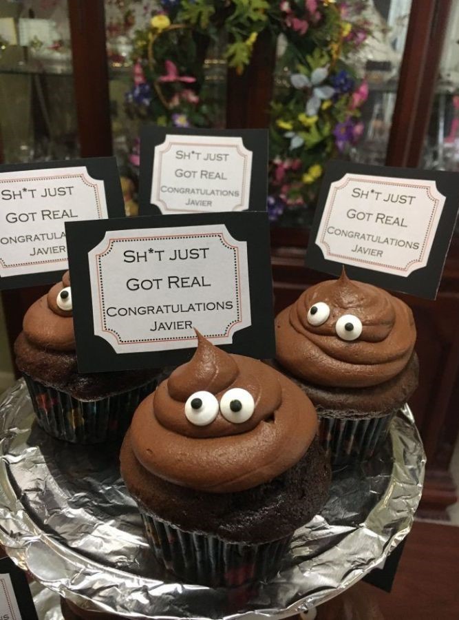“Sh*t Just Got Real” Cupcakes unique graduation party ideas