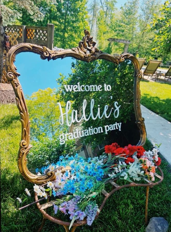 Mirror Welcome Sign unique graduation party ideas