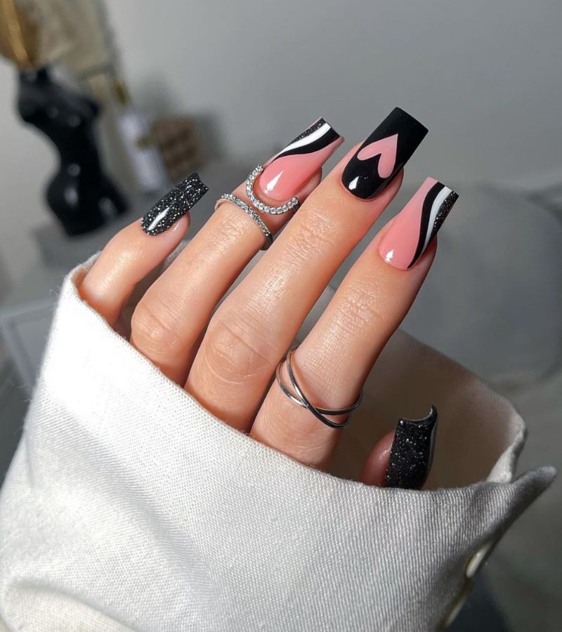 Sultry black nails - nail designs for valentines day