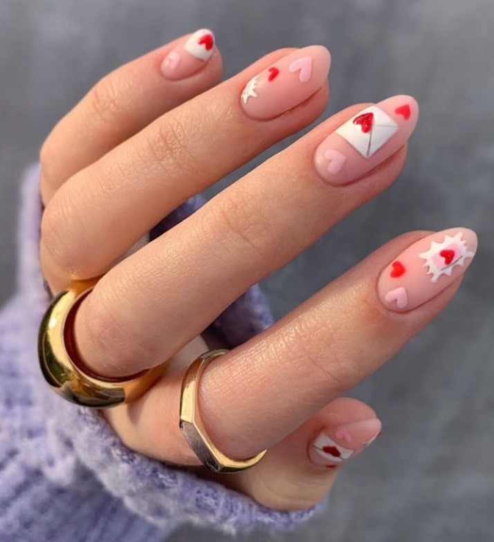 Love letter nails - nail designs for valentines day