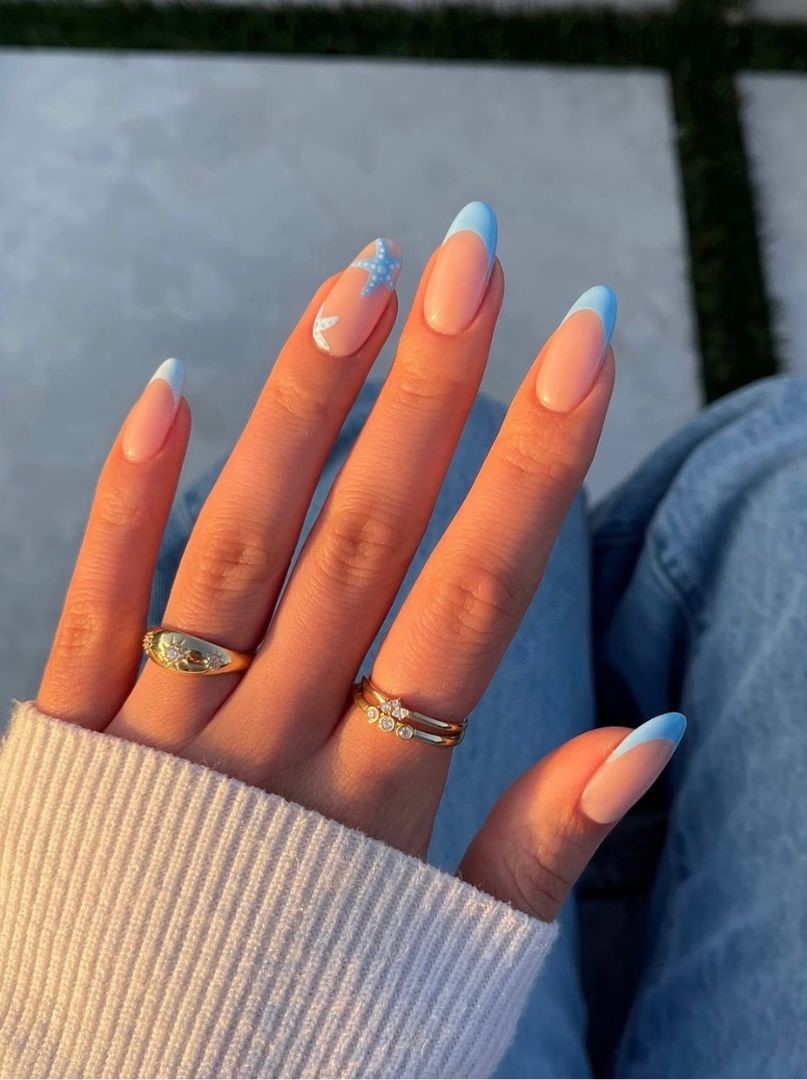 beachy blue starfish nails