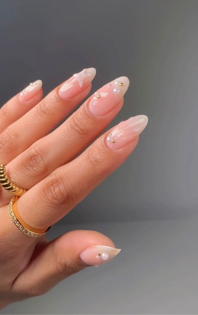 coastal pearl nails