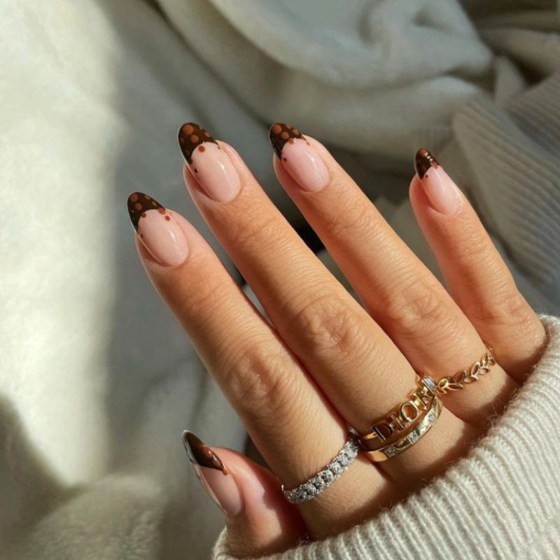 fall dotted brown french tips