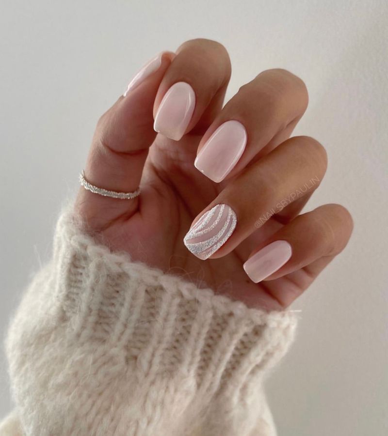 Nude glitter winter nail designs