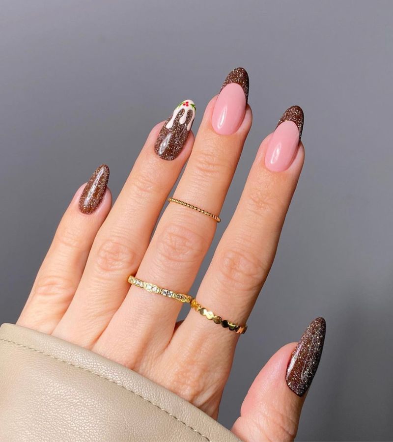 Gingerbread winter nail designs 