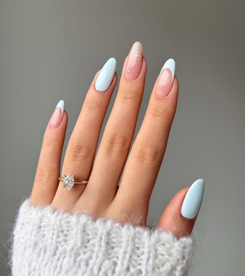 Light blue winter nails 