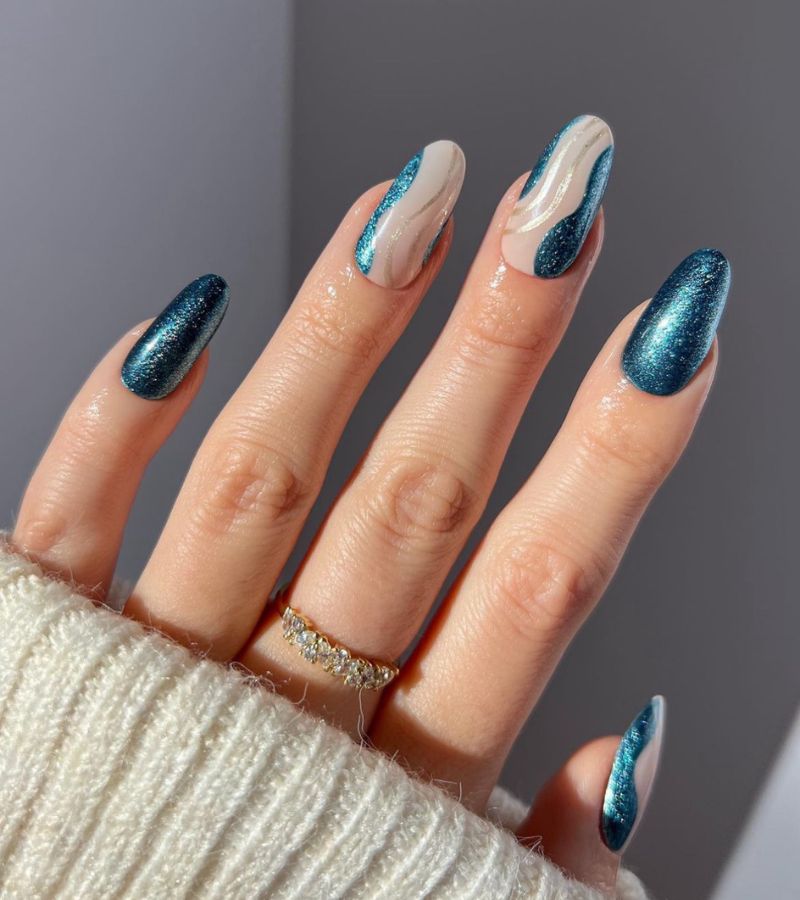 Blue Winter Nails 