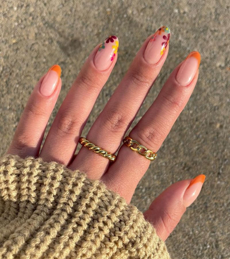 warm cocoa floral nail design tips