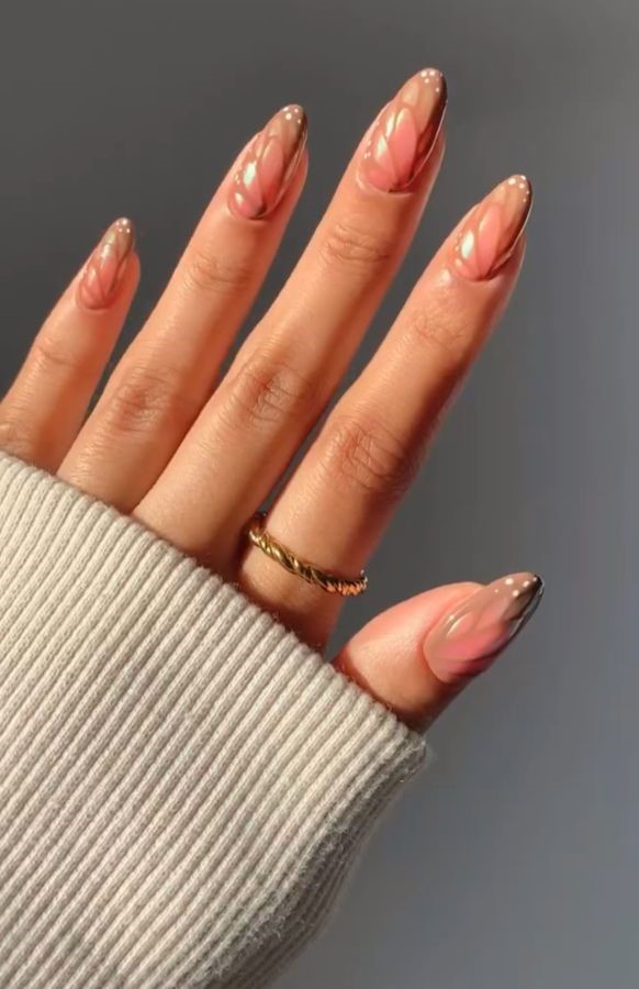 beige butterfly nails