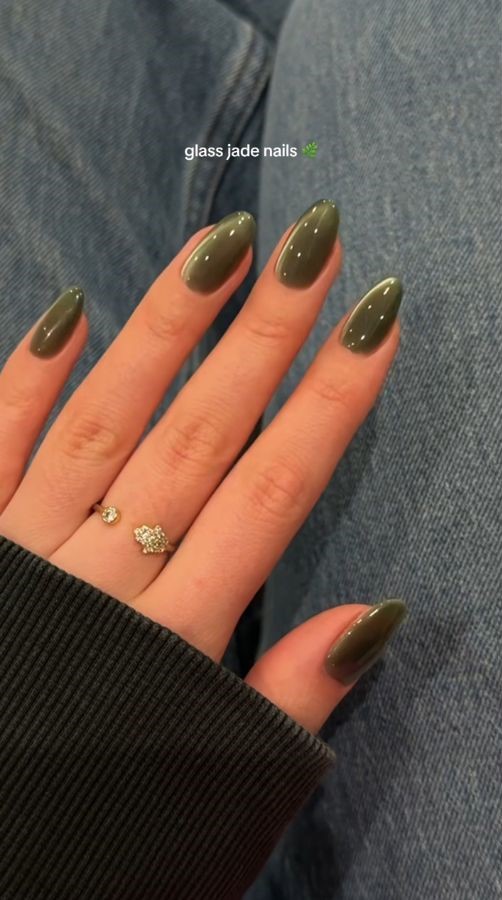 matcha glass nails