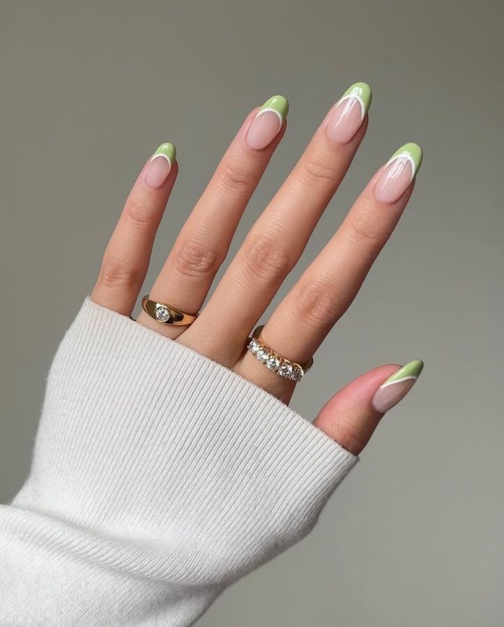 green tips with white underline