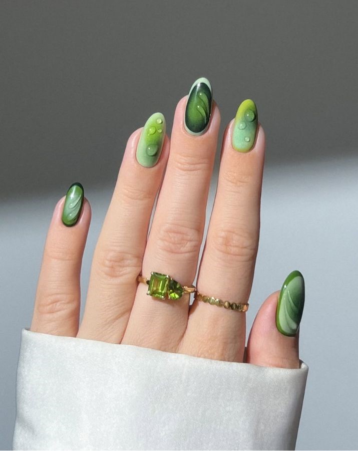 green matcha nails