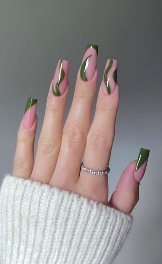 green waves nails
