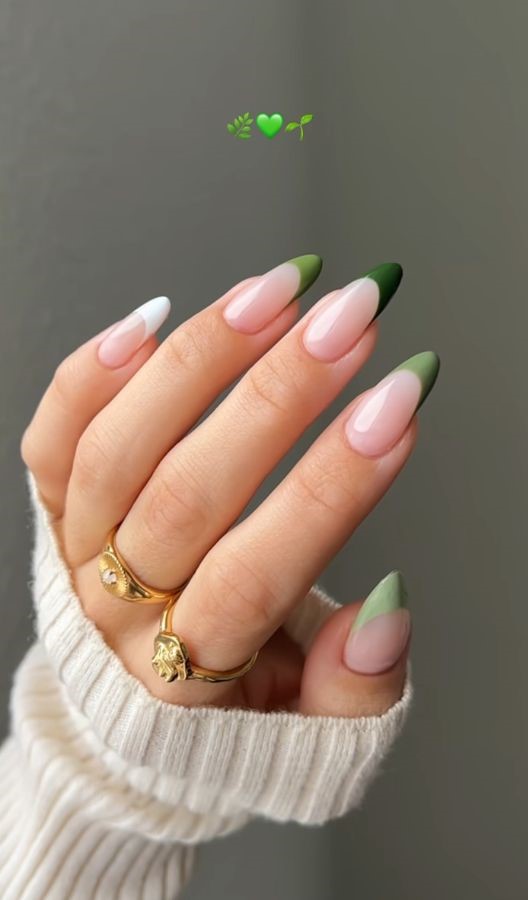 green dips nails