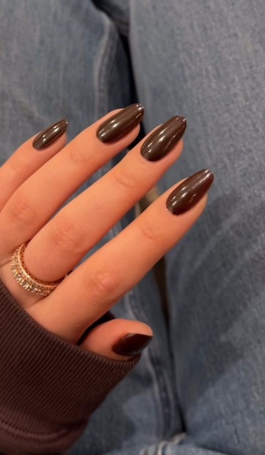 chocolate mocha mousse nails