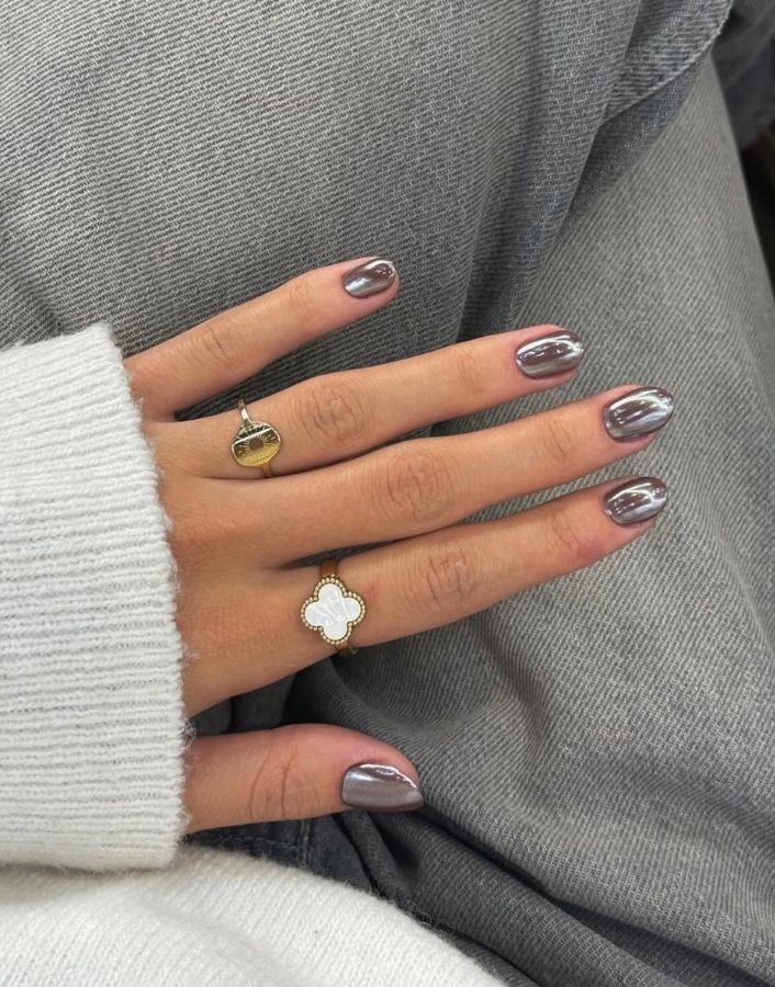 mocha glazed nails