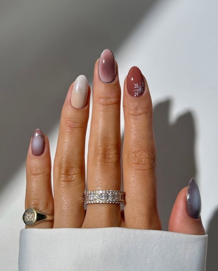 latte mocha mousse nails