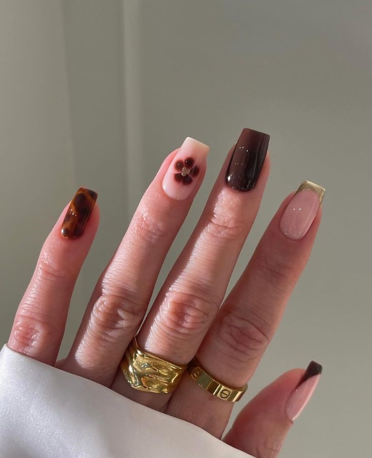 brown cocoa tortoise shell nails