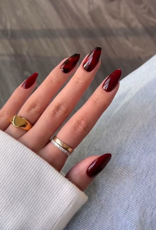 toasted tortoise shell nails