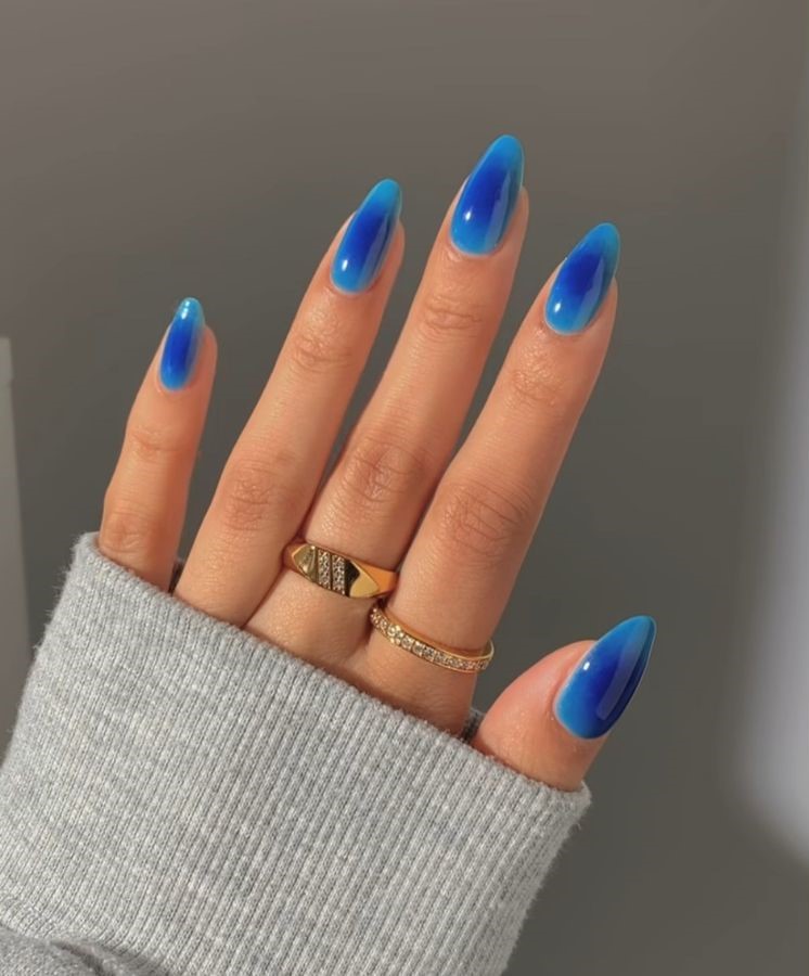 cobalt blue aura nails