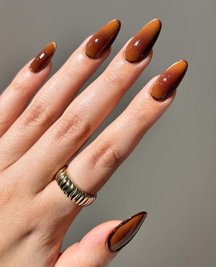 caramel aura nails