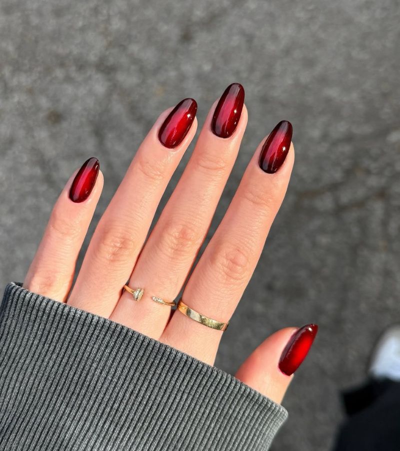 vampy red aura nail designs