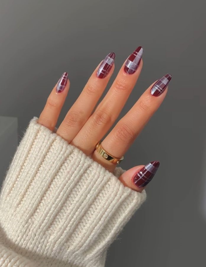 checkered berry nails