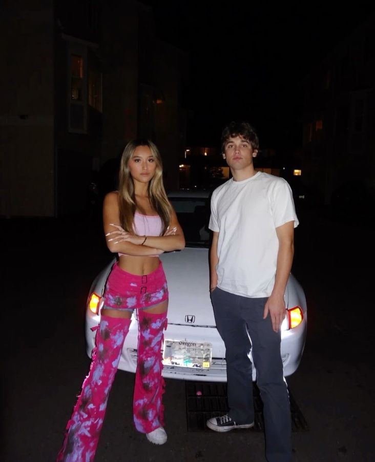 suki and paul - couples hallowen costumes