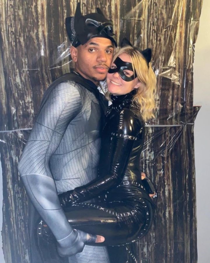 trendy couples Halloween costumes - batman and catwoman