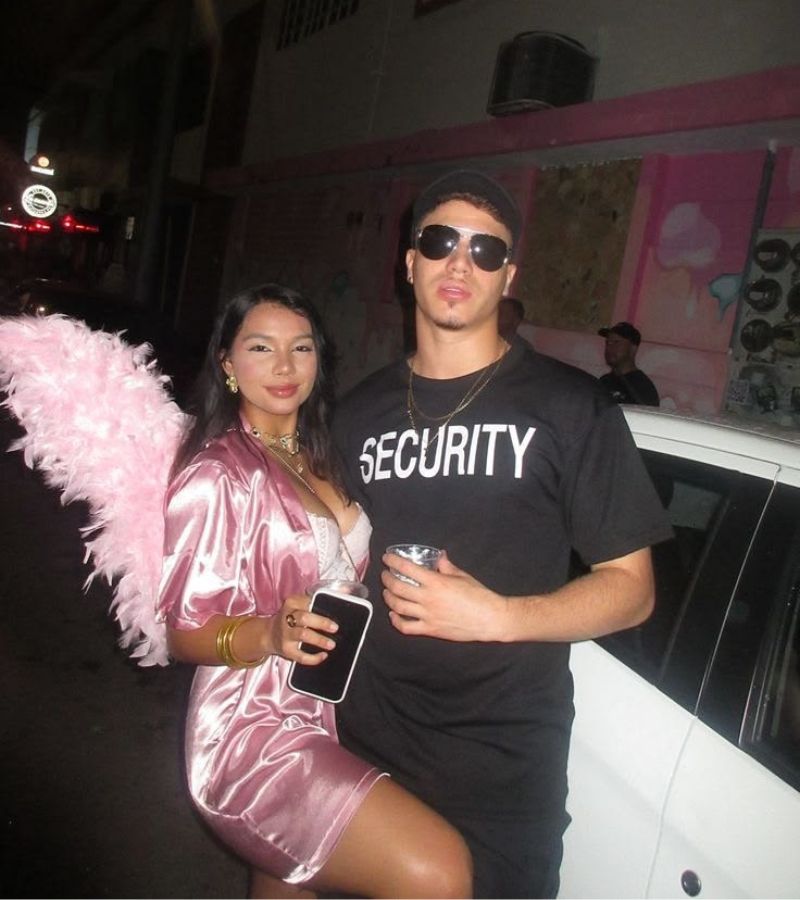 victoria secret angel and security guard