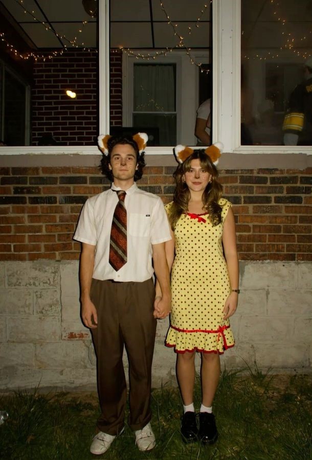 matching couple costume ideas - mr and mrs fox