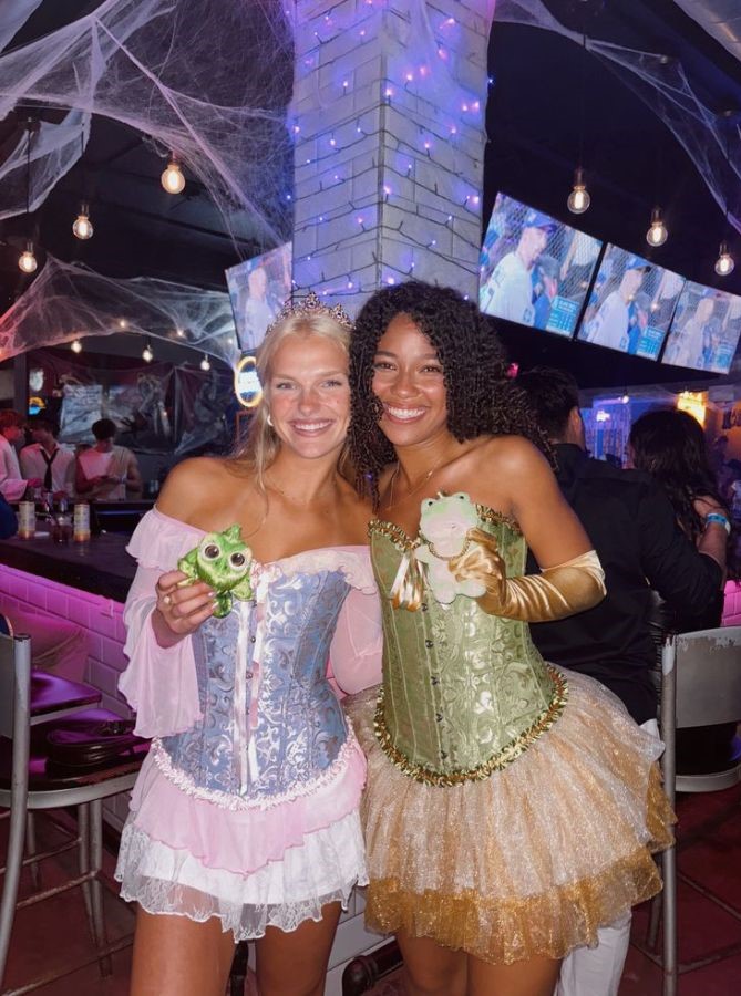 Rapunzel & Princess Tiana Duo Halloween Costumes