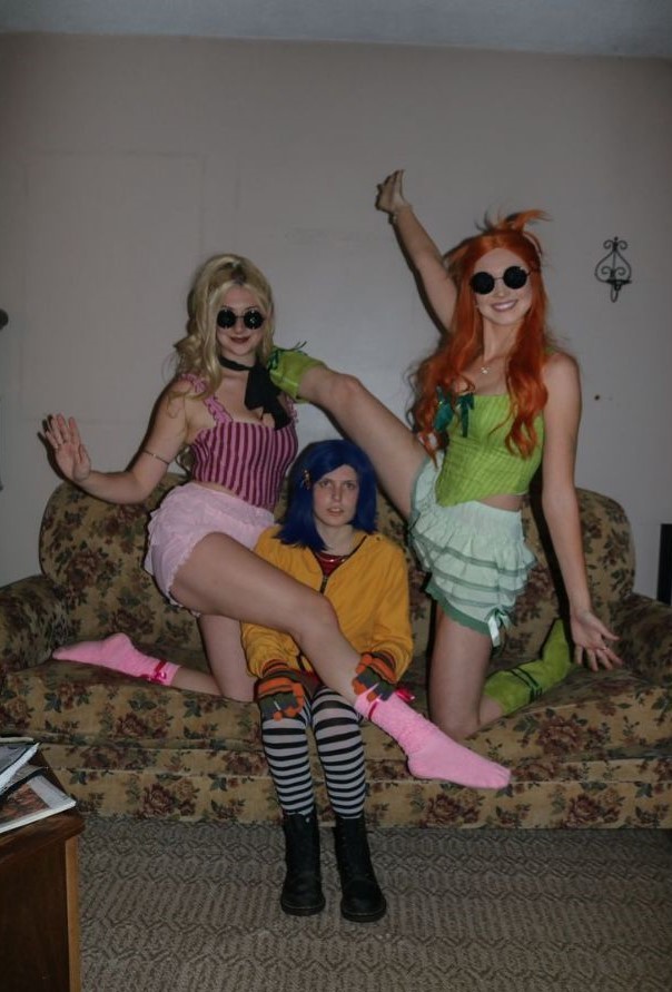 caroline trio costumes
