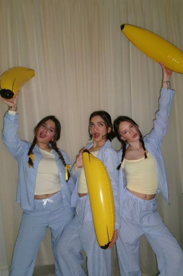 banana in pajama trio halloween costumes