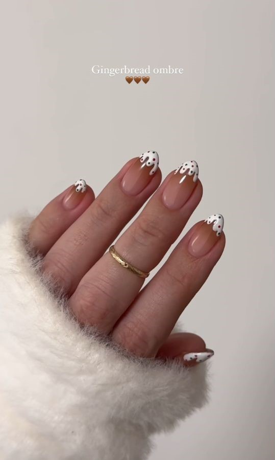 gingerbread ombre tips