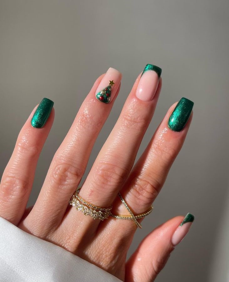 green christmas tree nails