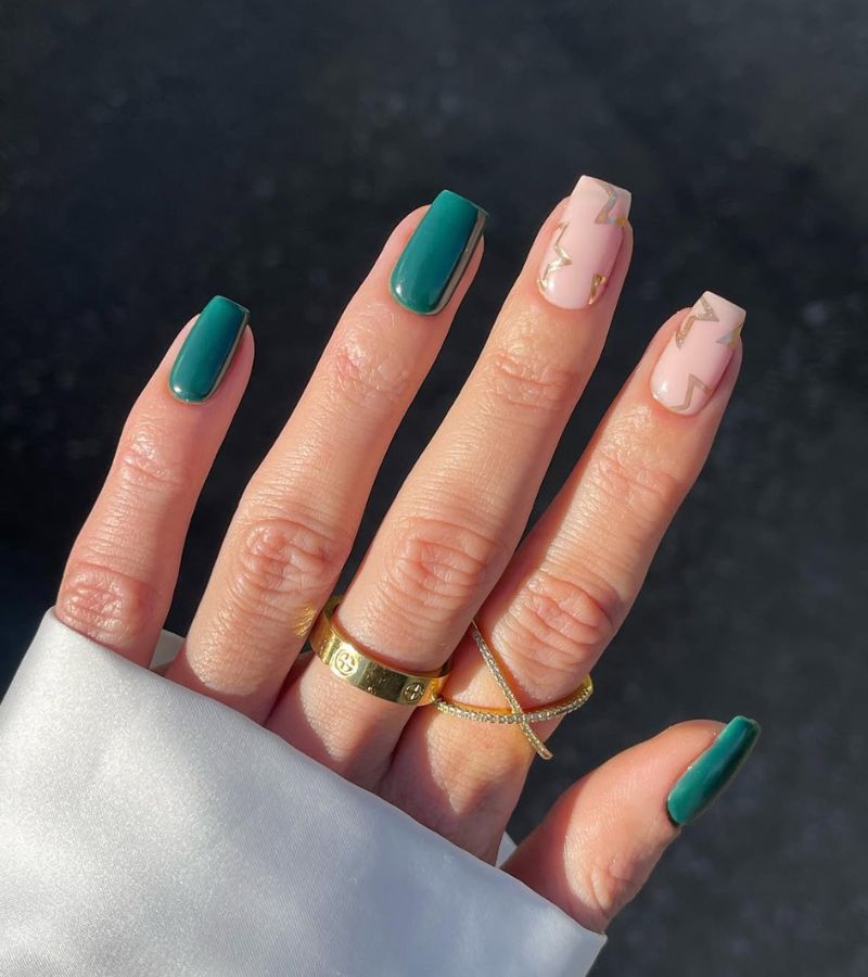 green gold star nails