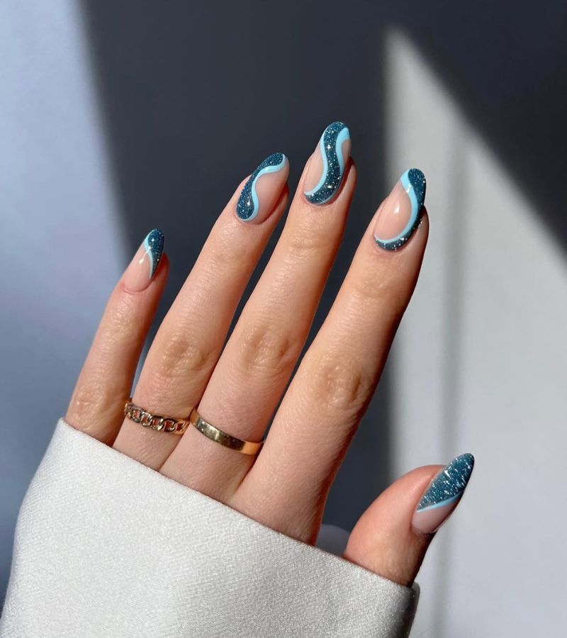icy blue sparkly dark nails