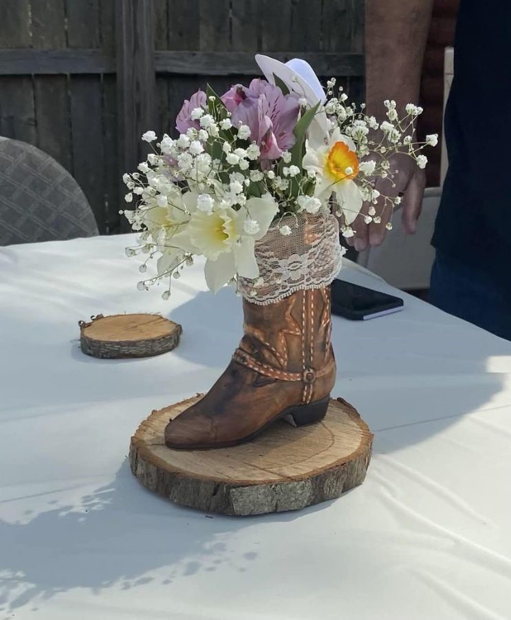 cowgirl boot graduation party centerpieces