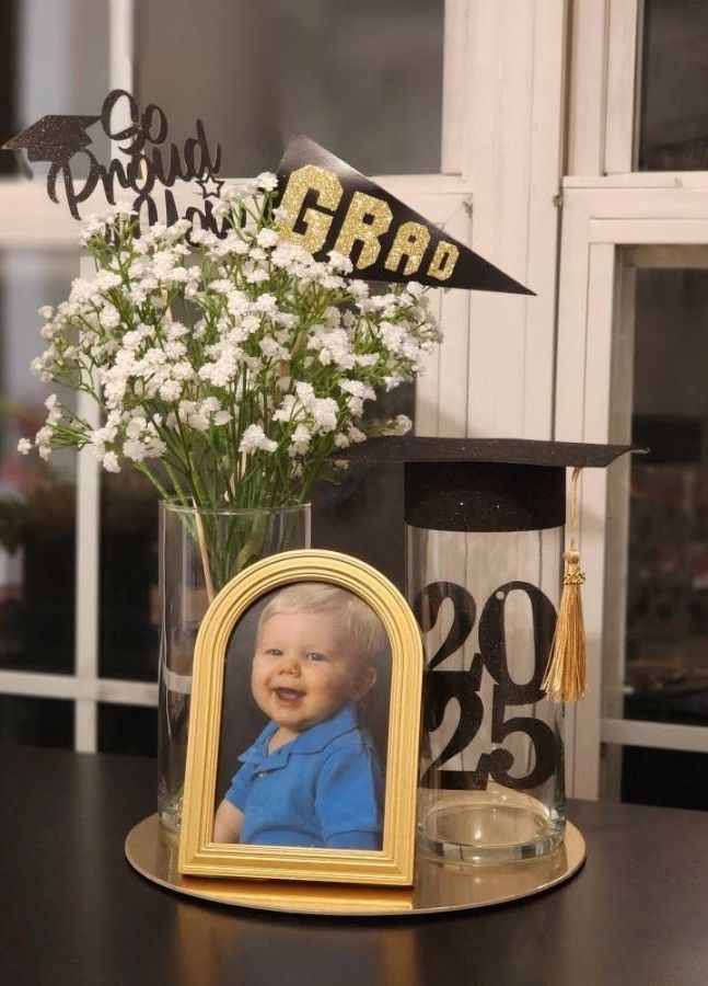 custom grad frame with mason jar and florals